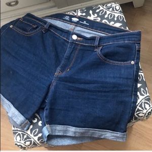 Old Navy shorts & skinny jean bundle